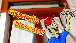 Come riparare una tapparella bloccata [upl. by Seugram]